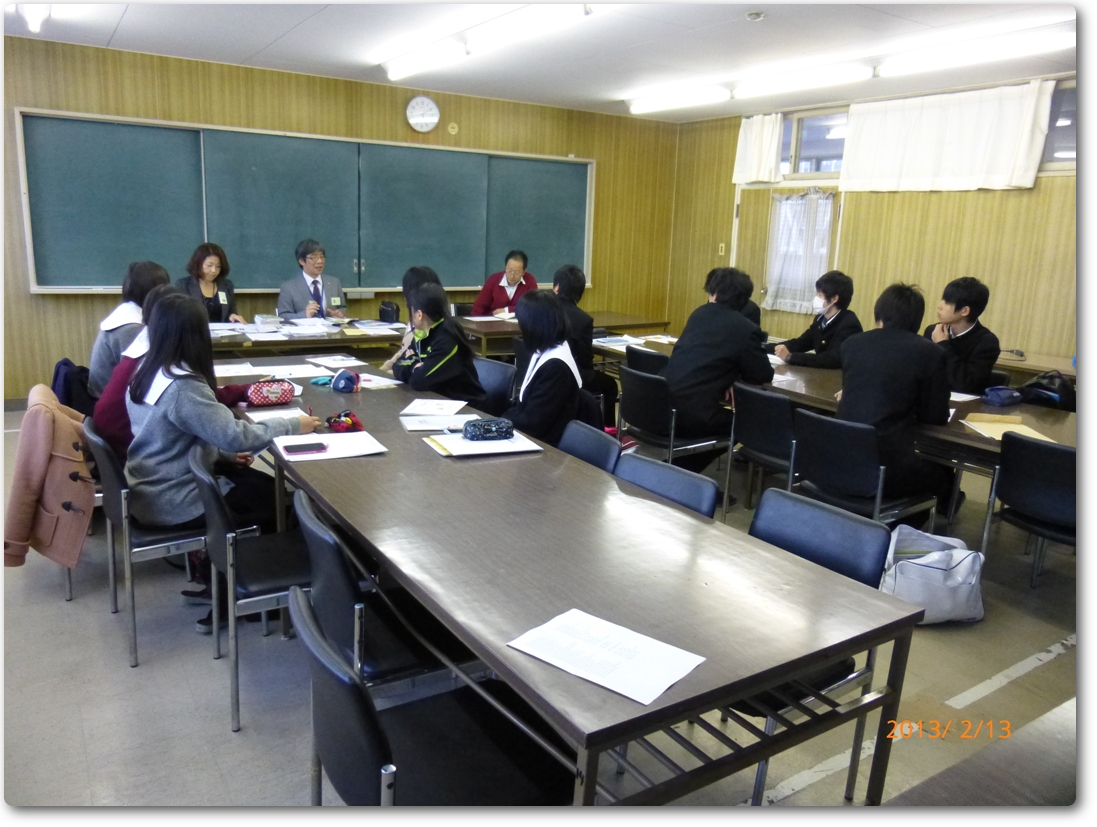 事前学習会の様子 事前学習会の様子