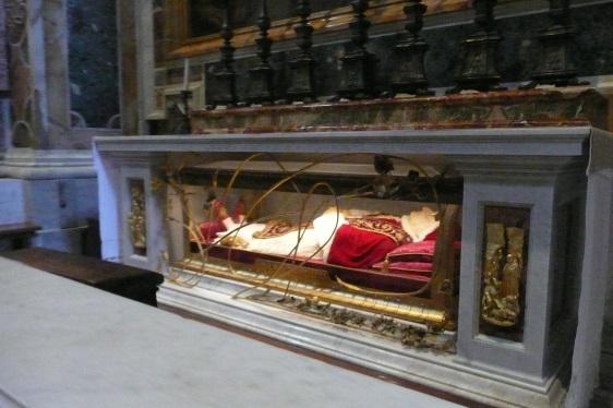 法王様の遺体