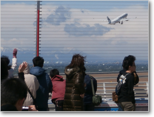 セントレアを離陸するフィンランド航空機 セントレアを離陸するフィンランド航空機