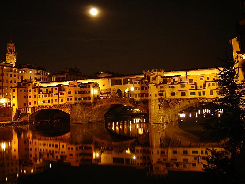 フィレンツェ最古の橋「ベッキオ橋」